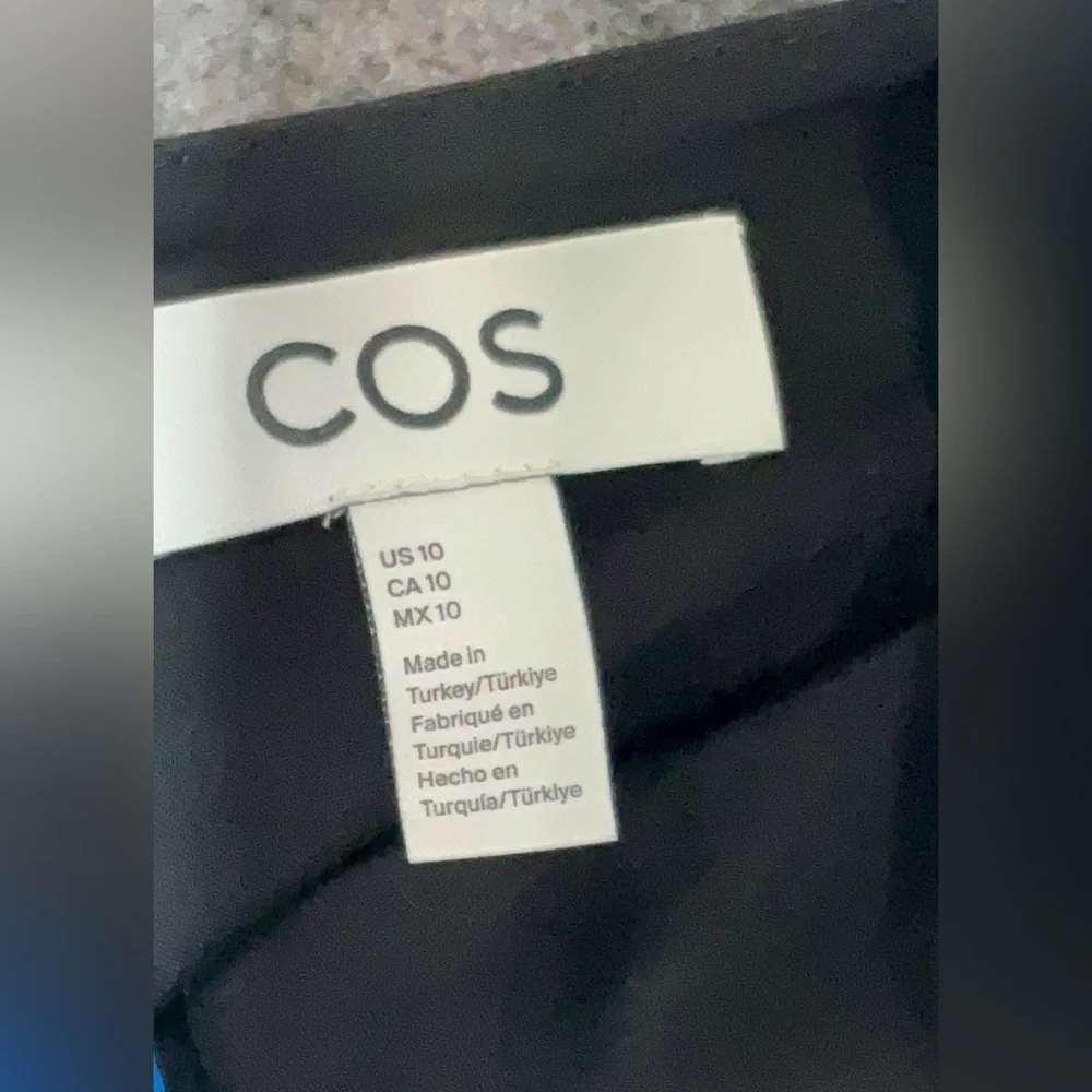 COS Mini Skirt - Black (10)